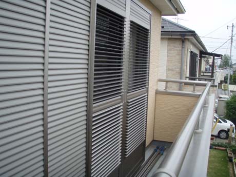 可動ルーバー雨戸