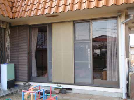 電動窓シャッター